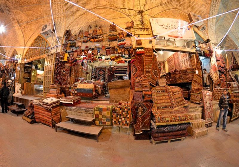 بازار وکیل