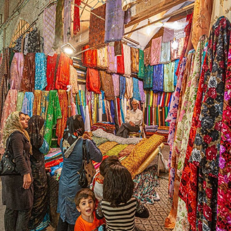 بازار وکیل