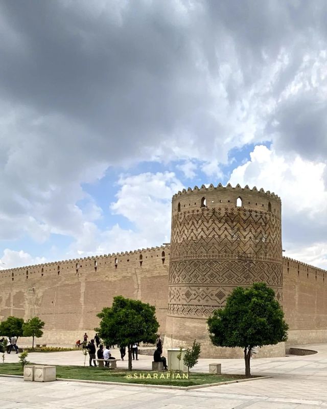 ارگ کریمخان زند